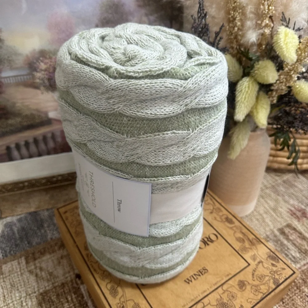 New Threshold Twisted Cable Knit Throw Blanket Green Cream Studio McGee 50x60”